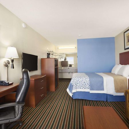 Days Inn By Wyndham Champaign/Urbana Kültér fotó