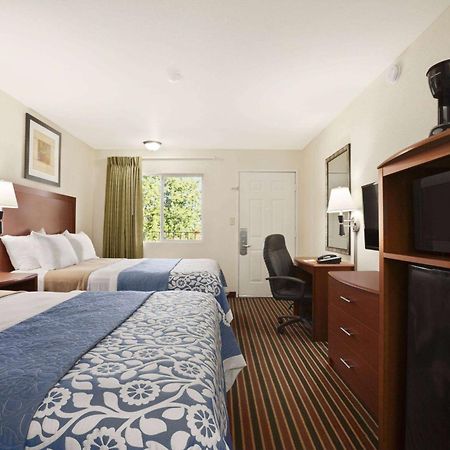 Days Inn By Wyndham Champaign/Urbana Kültér fotó