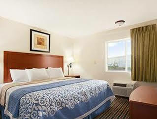 Days Inn By Wyndham Champaign/Urbana Kültér fotó